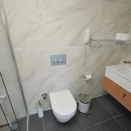 Otel Saatlı