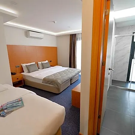Saatli Hotel *