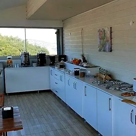 Saatli * Çeşme